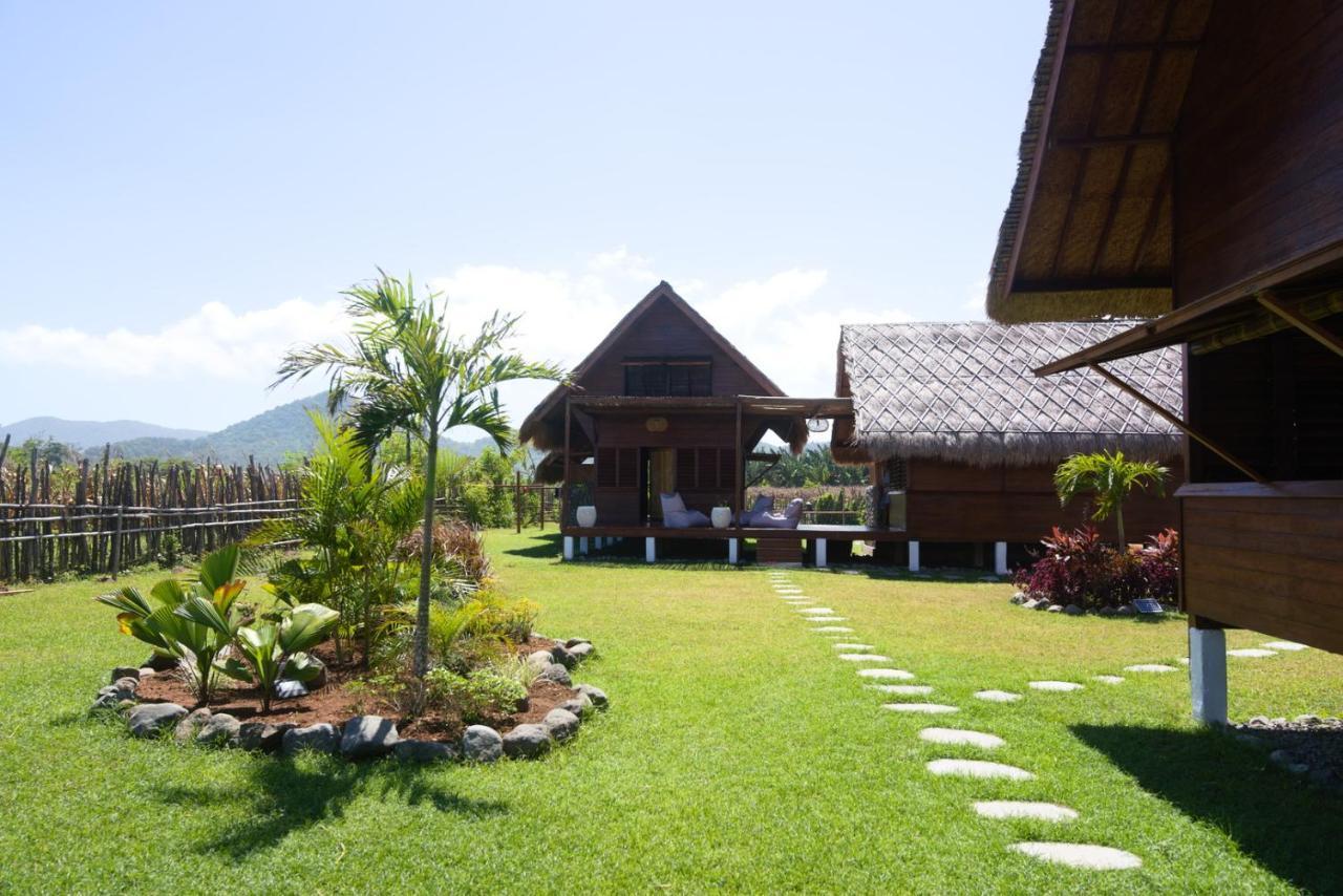 Naia Villas And Bungalows Sumbawa Sekongkang Zewnętrze zdjęcie