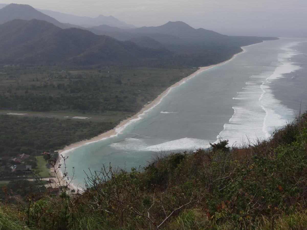 Naia Villas And Bungalows Sumbawa Sekongkang Zewnętrze zdjęcie